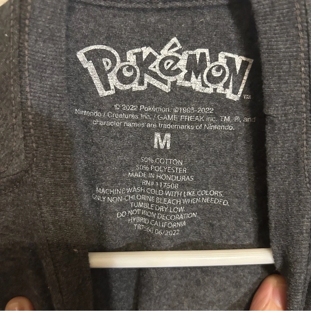 Pokemon Shirt Youth Size Medium Gray Pikachu Halloween Pumpkins Candy Corn
